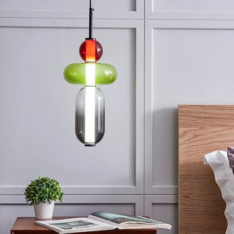 Farbglas-Pendelleuchte mit gestapelten Glaskörpern für Nachttisch, Theke und Treppenhaus – 2, 3 oder 4 Elemente, 37 bis 59 cm, Creme, Rot und Aubergine – Bild 4