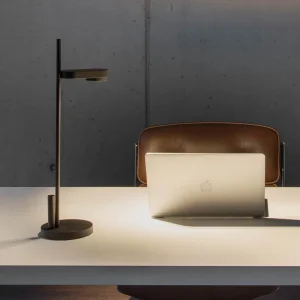 Belux Kido Desk LED-Tischleuchte mit Rundfuß