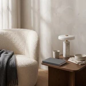 Kabellose Akku-Tischleuchte in Marmoroptik für Nachttisch und Wohnzimmer – Touch-Dimmer, USB-Aufladung, Schwarz, Rot oder Weiß
