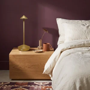 Kabellose Akku-Nachttischlampe für Schlafzimmer, Terrasse und Café – Touch-Dimmer, 3 Lichtfarben, Kegelschirm in Gold, Weiß oder Braun