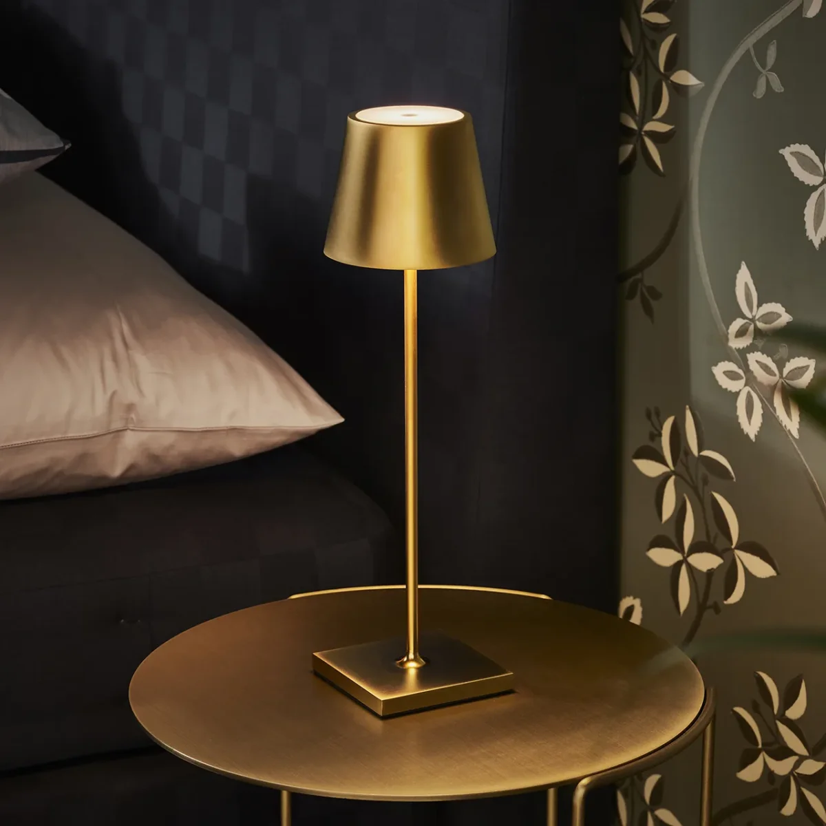 Sigor Nuindie LED-Akku Tischleuchte goldfarben – Bild 2