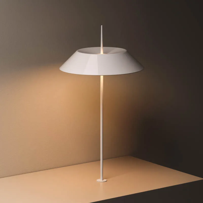 Vibia Mayfair Mini 5497 LED-Tischleuchte zum Anschrauben – Bild 3